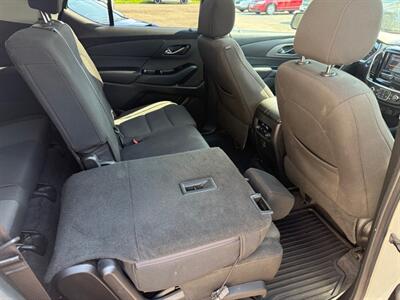 2020 Chevrolet Traverse LS   - Photo 16 - Elkhart, IN 46514
