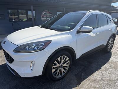 2020 Ford Escape Titanium   - Photo 3 - Elkhart, IN 46514