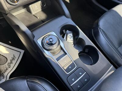 2020 Ford Escape Titanium   - Photo 20 - Elkhart, IN 46514