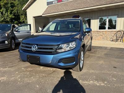 2017 Volkswagen Tiguan WOLFSBURG   - Photo 1 - Elkhart, IN 46514