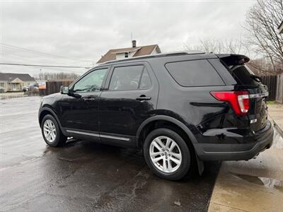 2018 Ford Explorer XLT   - Photo 6 - Elkhart, IN 46514