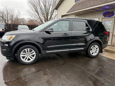 2018 Ford Explorer XLT   - Photo 3 - Elkhart, IN 46514