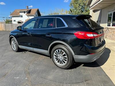 2016 Lincoln MKX SELECT   - Photo 5 - Elkhart, IN 46514