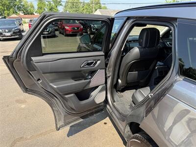 2018 Land Rover Range Rover Velar S   - Photo 10 - Elkhart, IN 46514