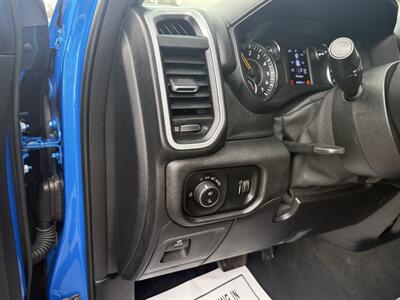 2021 RAM 1500 Big Horn   - Photo 13 - Elkhart, IN 46514