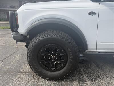 2023 Ford Bronco Wildtrak Advanced - Photo 3 - Elkhart, IN 46514