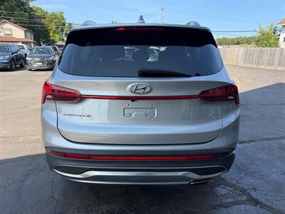 2022 Hyundai SANTA FE SEL   - Photo 4 - Elkhart, IN 46514