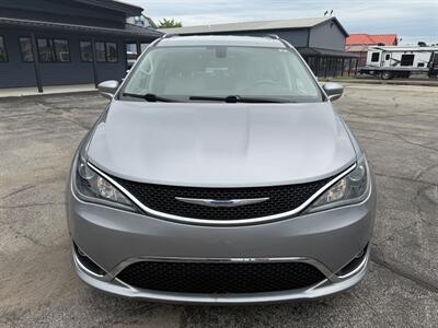 2018 Chrysler Pacifica Touring L Plus   - Photo 10 - Elkhart, IN 46514