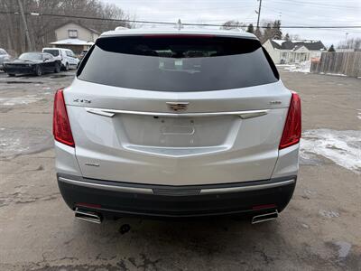 2018 Cadillac XT5 Luxury   - Photo 5 - Elkhart, IN 46514