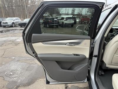 2018 Cadillac XT5 Luxury   - Photo 12 - Elkhart, IN 46514