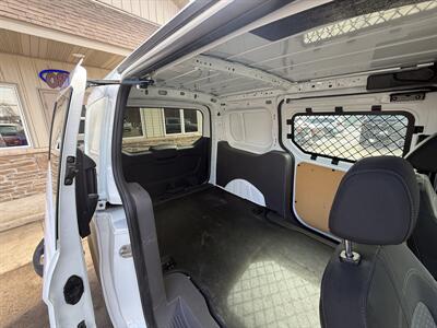 2022 Ford Transit Connect XLT   - Photo 18 - Elkhart, IN 46514