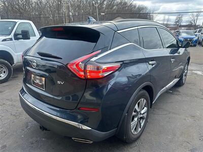 2018 Nissan Murano SV   - Photo 11 - Elkhart, IN 46514