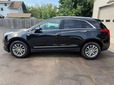 2018 Cadillac XT5 LUXURY   - Photo 2 - Elkhart, IN 46514