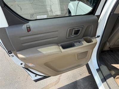 2008 Honda Ridgeline RTL   - Photo 12 - Elkhart, IN 46514