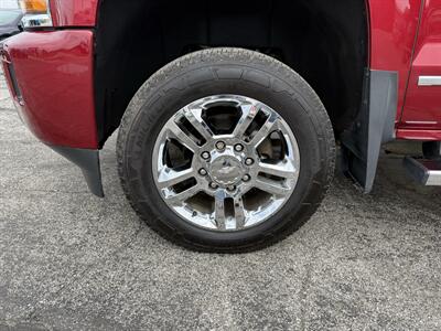 2019 Chevrolet Silverado 2500 High Country   - Photo 4 - Elkhart, IN 46514