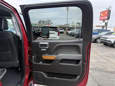 2019 Chevrolet Silverado 2500 High Country   - Photo 17 - Elkhart, IN 46514