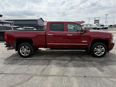 2019 Chevrolet Silverado 2500 High Country   - Photo 9 - Elkhart, IN 46514