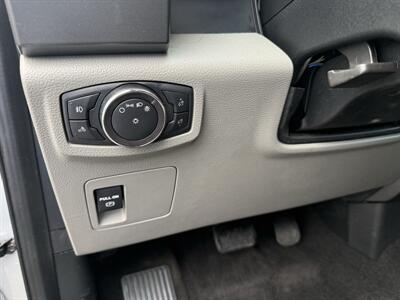 2019 Ford F-150 XLT   - Photo 18 - Elkhart, IN 46514