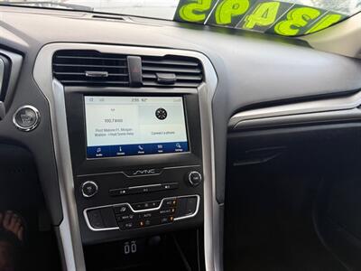 2020 Ford Fusion SE   - Photo 30 - Elkhart, IN 46514