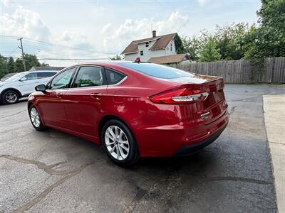 2020 Ford Fusion SE   - Photo 7 - Elkhart, IN 46514