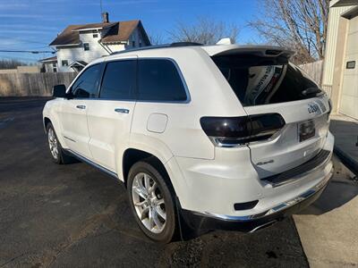 2016 Jeep Grand Cherokee SUMMIT   - Photo 6 - Elkhart, IN 46514