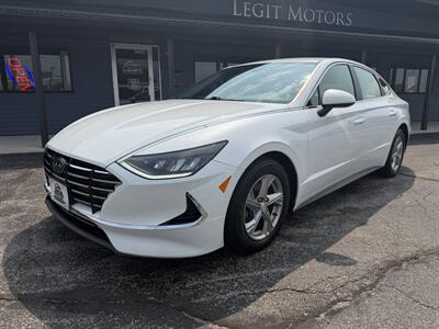 2020 Hyundai SONATA SE   - Photo 2 - Elkhart, IN 46514