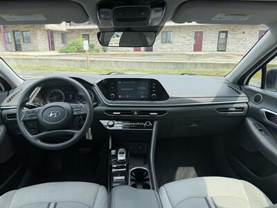 2020 Hyundai SONATA SE   - Photo 17 - Elkhart, IN 46514