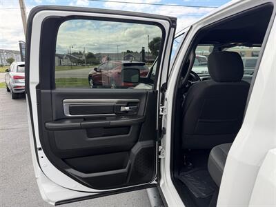 2023 RAM 1500 Classic Warlock   - Photo 13 - Elkhart, IN 46514