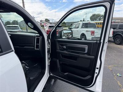 2023 RAM 1500 Classic Warlock   - Photo 19 - Elkhart, IN 46514