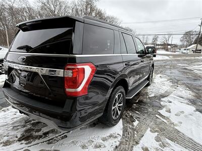 2019 Ford Expedition XLT   - Photo 7 - Elkhart, IN 46514