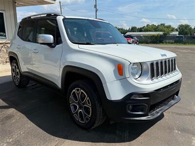 2015 Jeep Renegade LIMITED   - Photo 12 - Elkhart, IN 46514