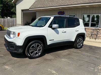 2015 Jeep Renegade LIMITED   - Photo 3 - Elkhart, IN 46514