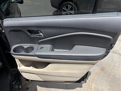 2016 Honda Pilot EX   - Photo 14 - Elkhart, IN 46514