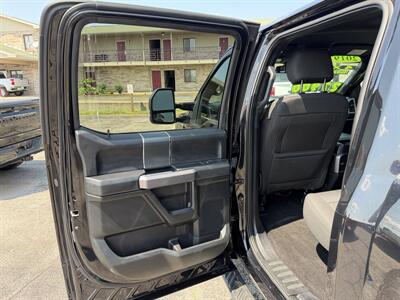 2019 Ford F-150 XLT   - Photo 13 - Elkhart, IN 46514