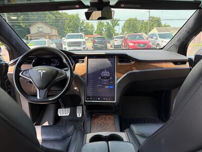 2020 Tesla Model X Performance   - Photo 16 - Elkhart, IN 46514