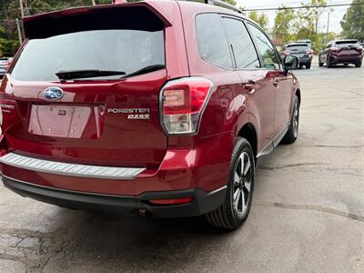 2017 Subaru Forester 2.5I PREMIUM   - Photo 7 - Elkhart, IN 46514