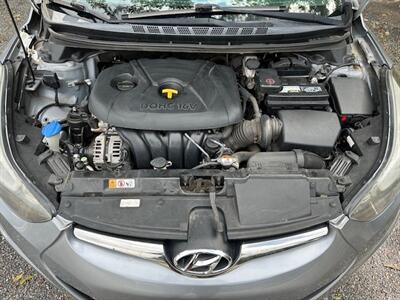 2015 Hyundai ELANTRA Limited   - Photo 9 - Jacksonville, FL 32208