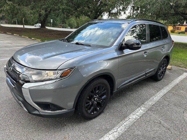 2019 Mitsubishi Outlander LE - Photo 1 - Jacksonville, FL 32208