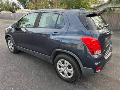 2019 Chevrolet Trax LS - Photo 5 - Jacksonville, FL 32208
