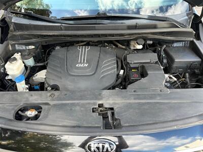 2016 Kia Sedona EX - Photo 9 - Jacksonville, FL 32208