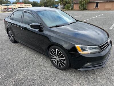 2015 Volkswagen Jetta Sport   - Photo 4 - Jacksonville, FL 32208