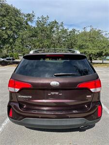 2014 Kia Sorento LX - Photo 8 - Jacksonville, FL 32208