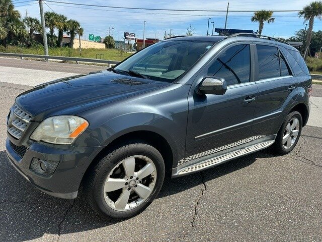 2010 Mercedes-Benz ML 350   - Photo 1 - Jacksonville, FL 32211
