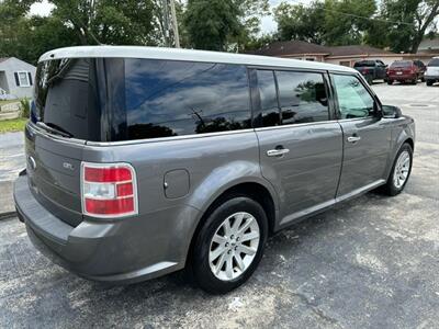 2009 Ford Flex SEL   - Photo 5 - Jacksonville, FL 32208