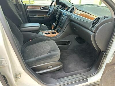 2010 Buick Enclave CX - Photo 13 - Jacksonville, FL 32211