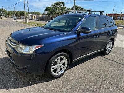 2014 Mitsubishi Outlander SE   - Photo 1 - Jacksonville, FL 32211