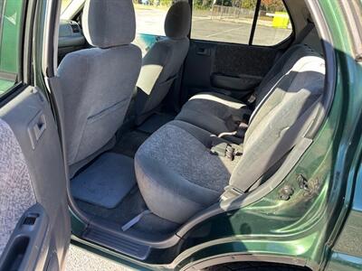 2001 Isuzu Rodeo LSE   - Photo 16 - Jacksonville, FL 32208