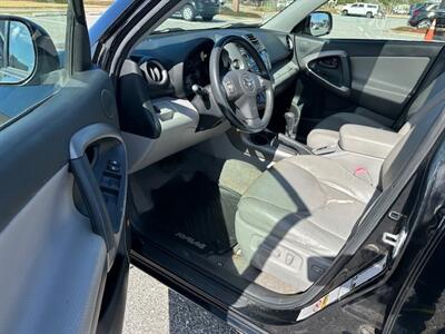 2007 Toyota RAV4 Limited   - Photo 11 - Jacksonville, FL 32208