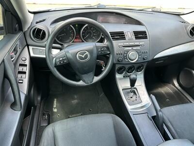2011 Mazda Mazda3 i Touring - Photo 10 - Jacksonville, FL 32211
