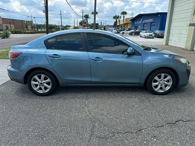 2011 Mazda Mazda3 i Touring - Photo 4 - Jacksonville, FL 32211